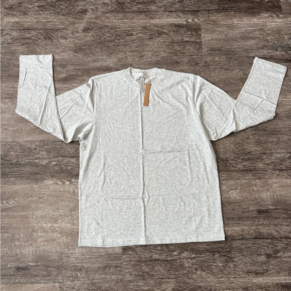 SKIMS NWT boyfriend long sleeve t-shirt